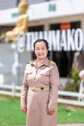 นางจุฑาทิพย์ ศรีนา